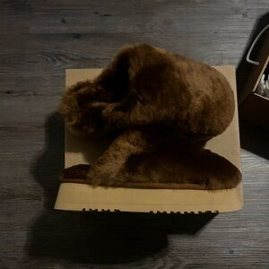 Mou cognac slippers size 39. Brand new, never worn.